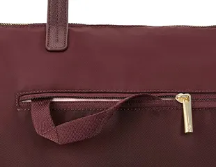 Zipper Closure Detail