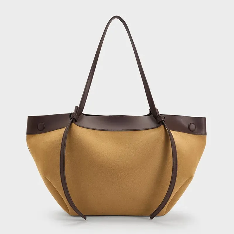 Custom Leather Tote Bags for Daily Use