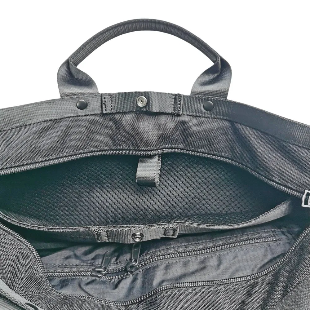 22L Custom Tote-Shape Reisetasche mit Trolley-Gurt