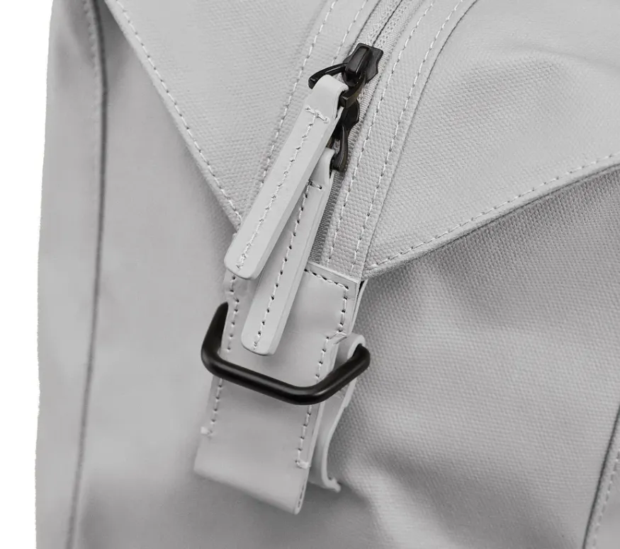 32L Durable Nylon Weekend Travel Duffle Bag with Multiple Compartments