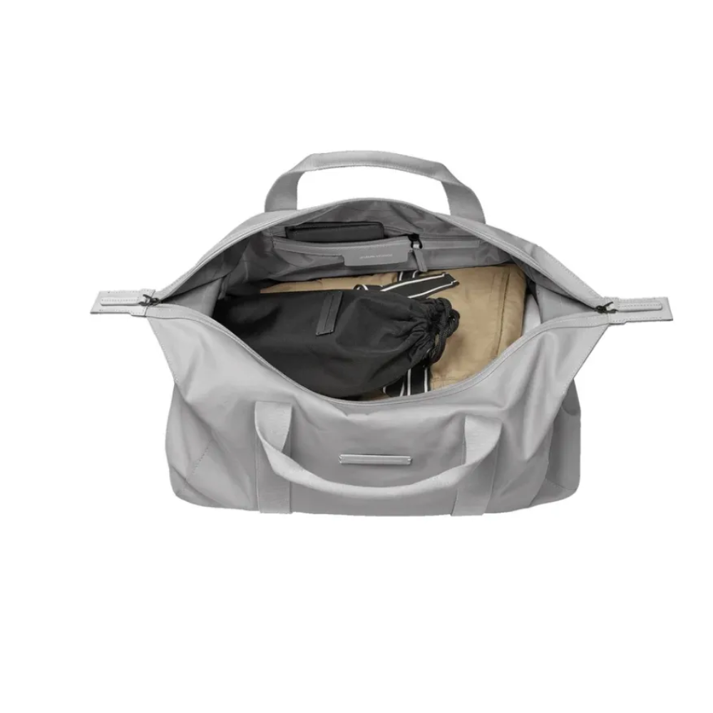 32L Durable Nylon Weekend Travel Duffle Bag with Multiple Compartments