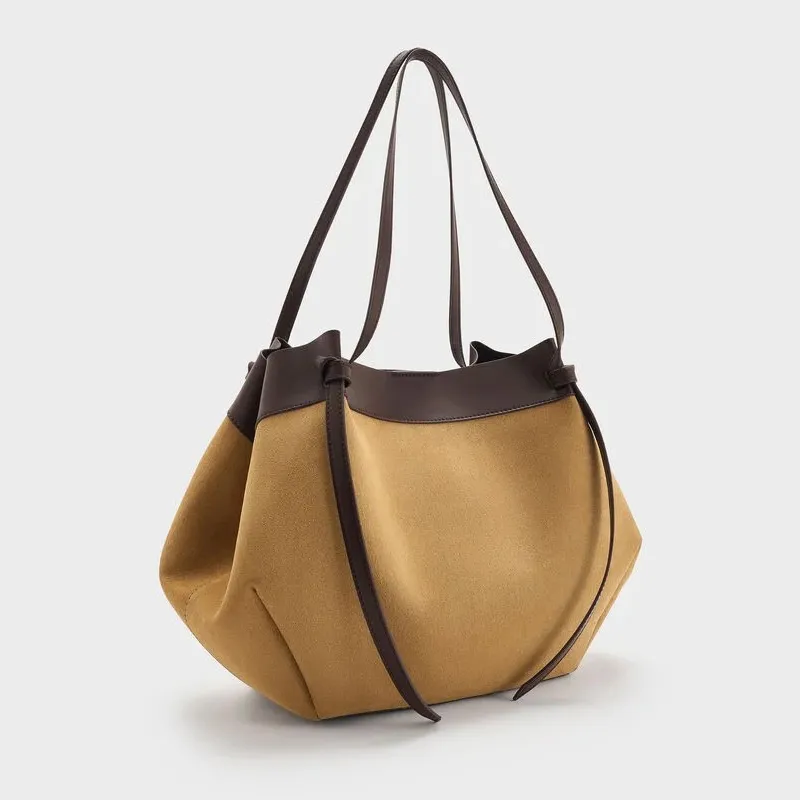 Custom Leather Tote Bags for Daily Use