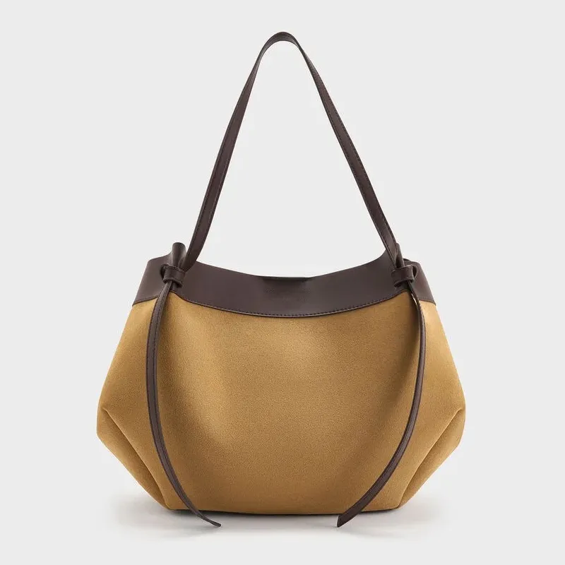 Custom Leather Tote Bags for Daily Use