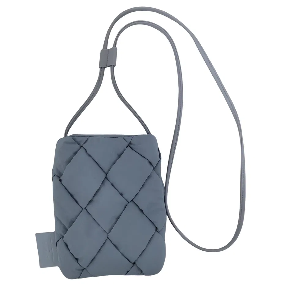 Casual Puffer Smart Phone Crossbody Bag – Minimal Quilted Anti-Theft Design
