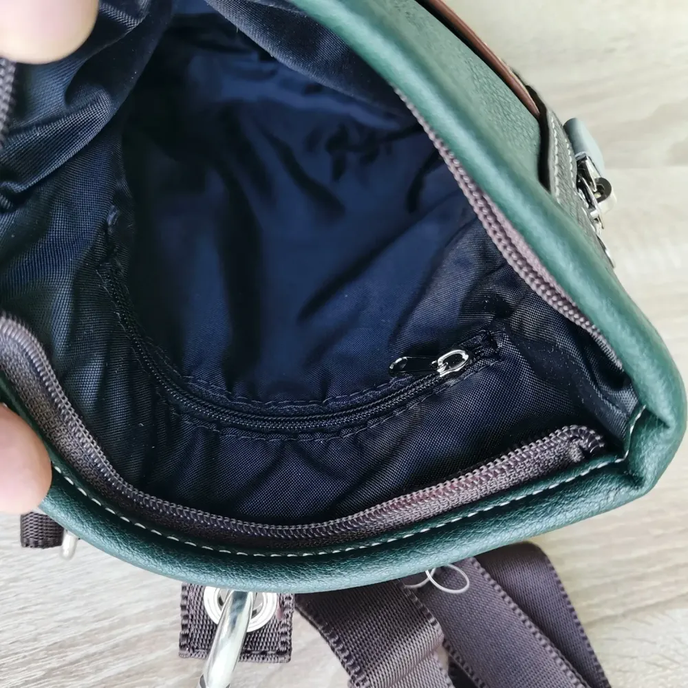 Color-Blocked Faux Leather Crossbody Bag – Compact Elegant Daily Carry