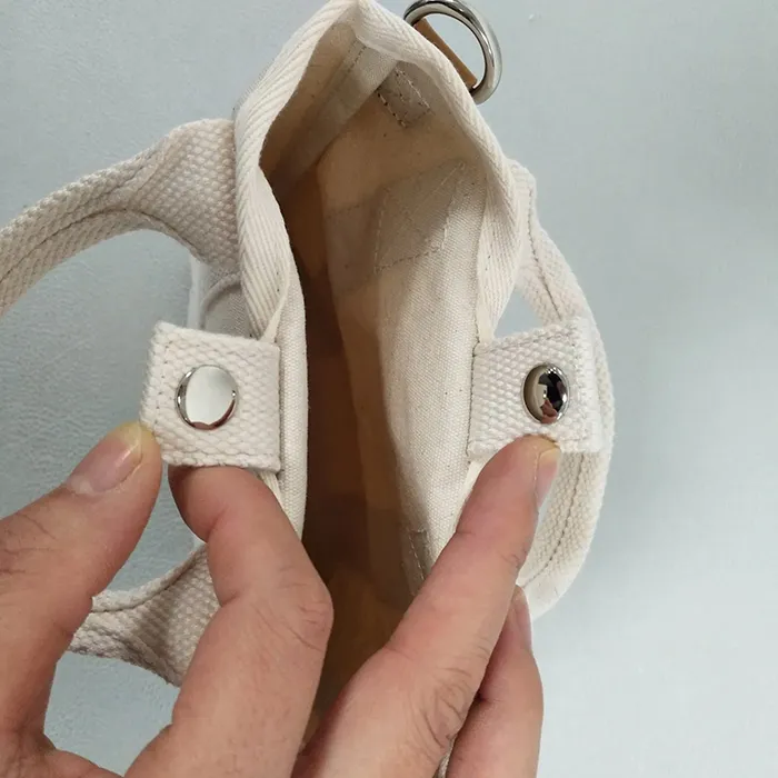 Custom Cream Canvas Tote Bag for Daily Commuting