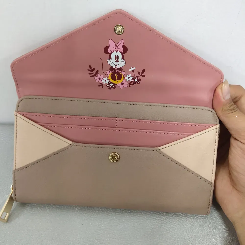 Custom Women’s Wallet – Minnie Mouse Tri-Color Quilted Zip Wallet