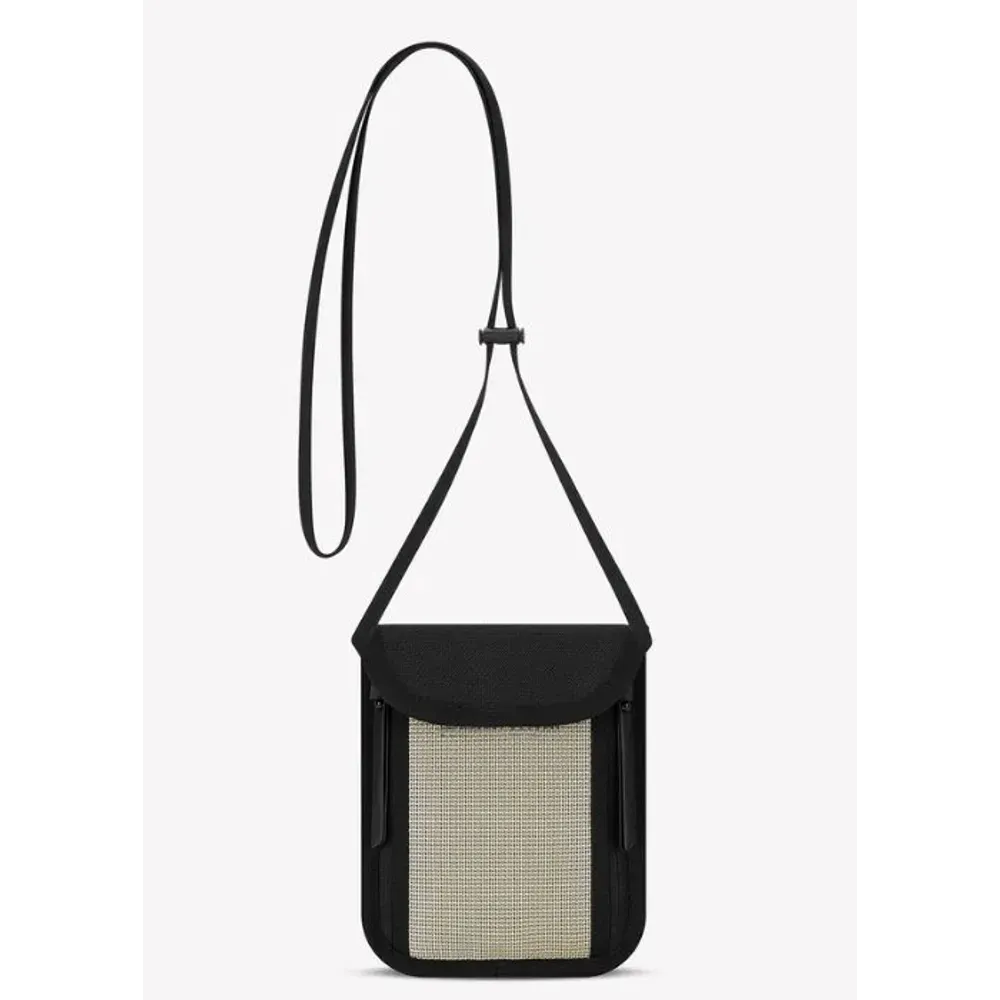 Minimal Nylon Anti-Theft Sling Bag – Slim Crossbody Carry Design