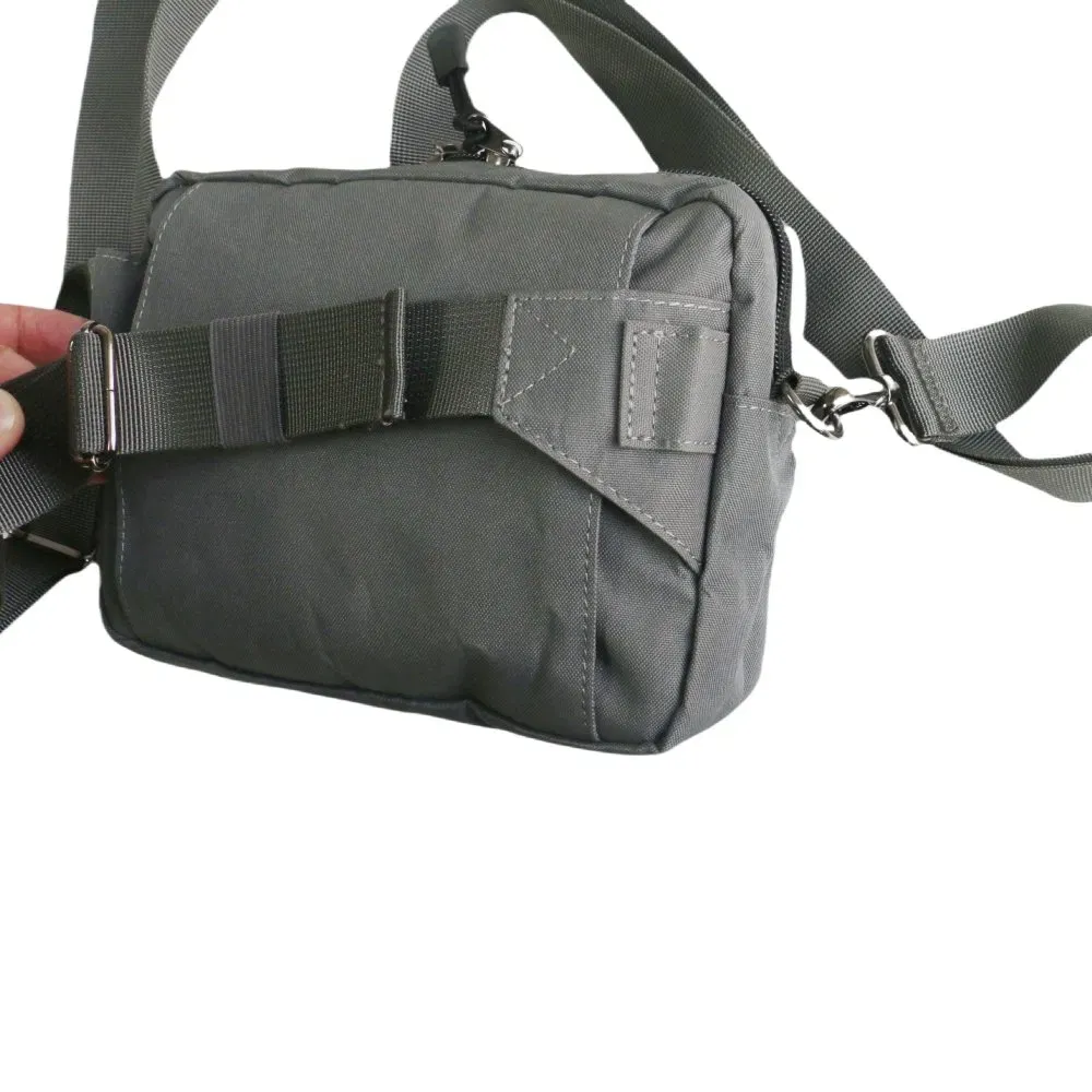 Minimal Polyester Waist Bag for Travel & Daily Use